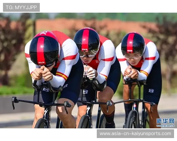 自行车公路赛队伍进入耐力训练周期