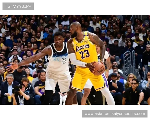 湖人末节逆转成功,詹姆斯关键三分锁定胜局,湖人官宣詹姆斯 湖人末节逆转成功,詹姆斯关键三分锁定胜局,湖人官宣詹姆斯