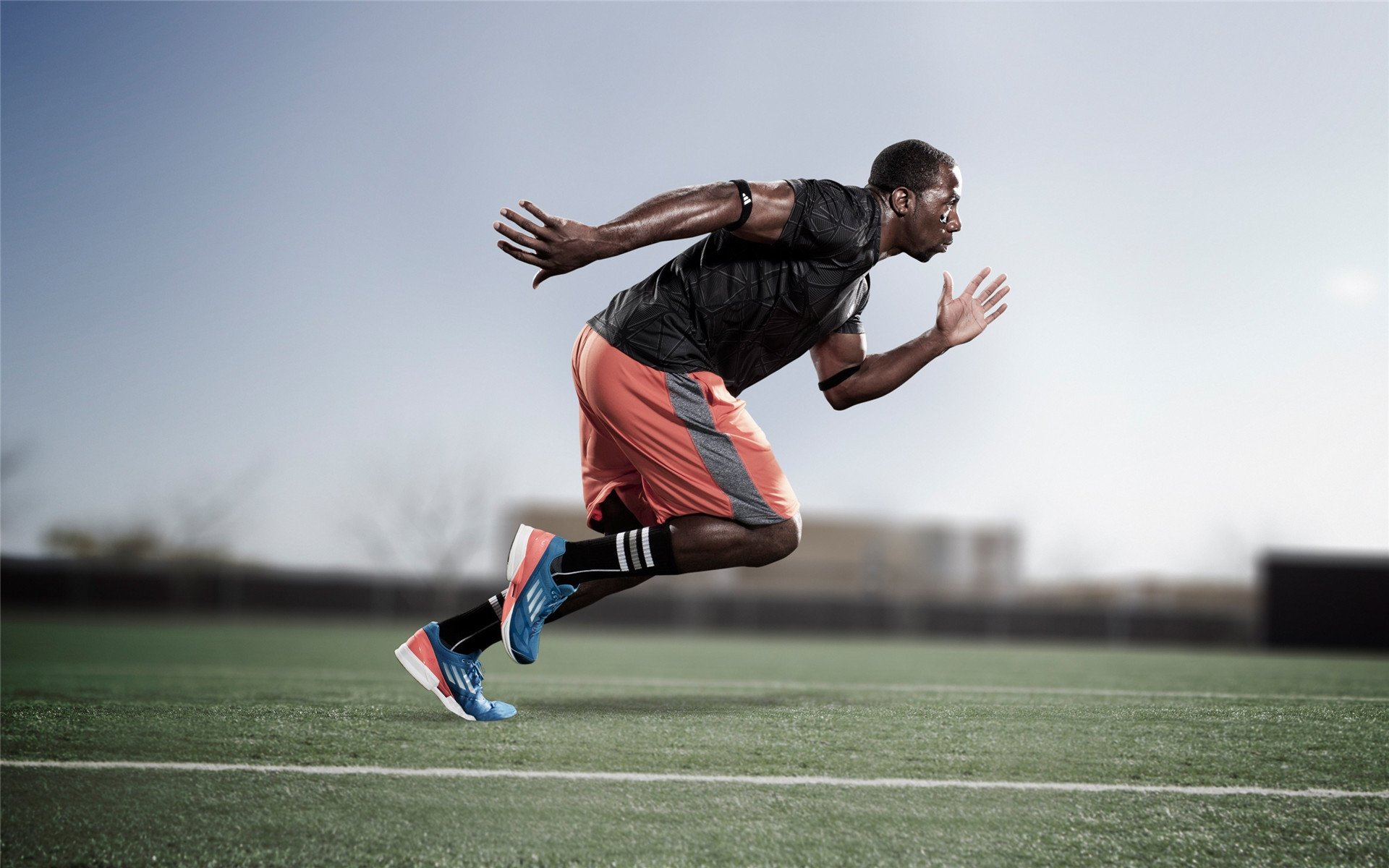 世界田径:肯尼亚选手连续创新高,赛场火爆!,肯尼亚田径运动员